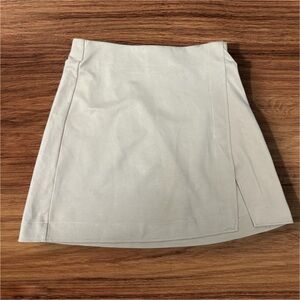 H&M Cream Mini Skirt